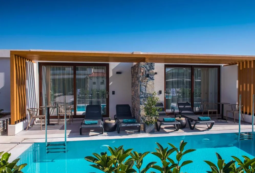 Petousis Hotel and Suites accommodaties | villa